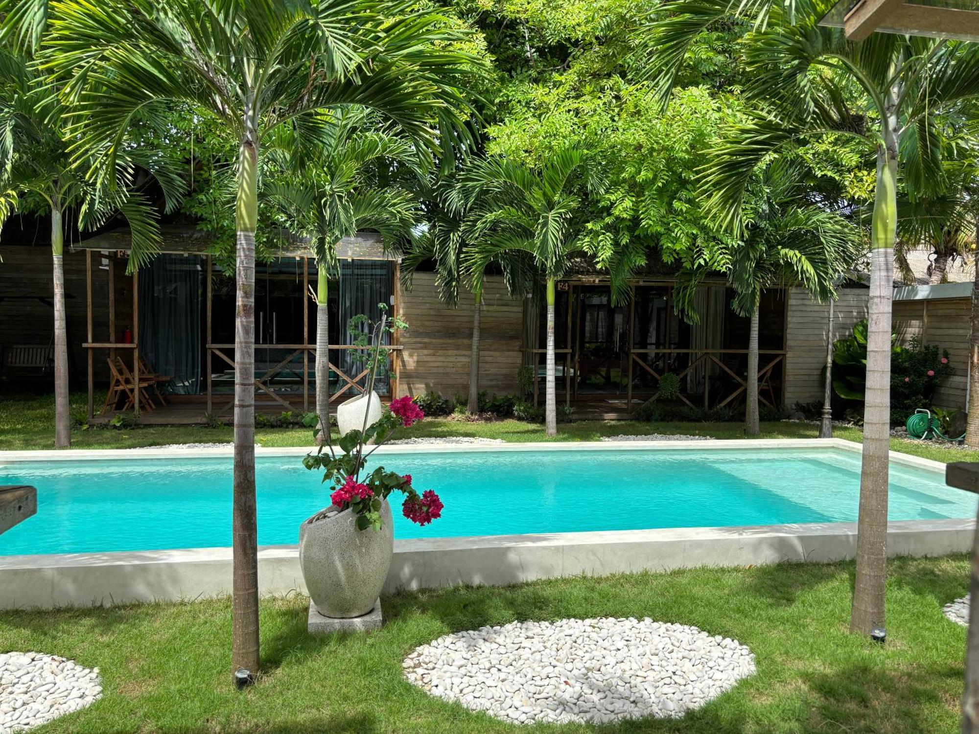 Bali Cozy Bungalows, Nusa Dua Benoa ภายนอก รูปภาพ